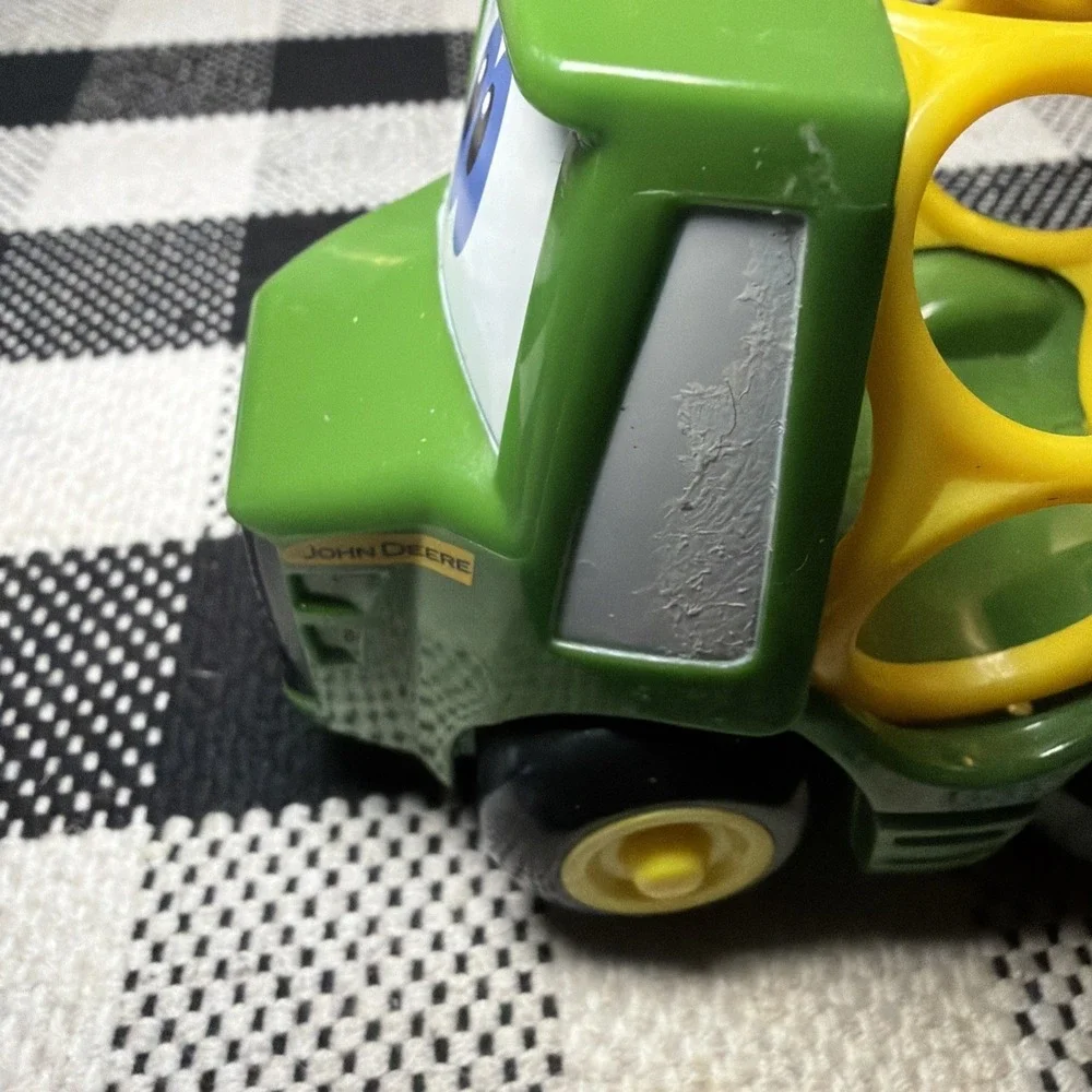 Oball Go Gripper John Deere Vehicle Tractor Car Pretend Play Toy Collectible‎